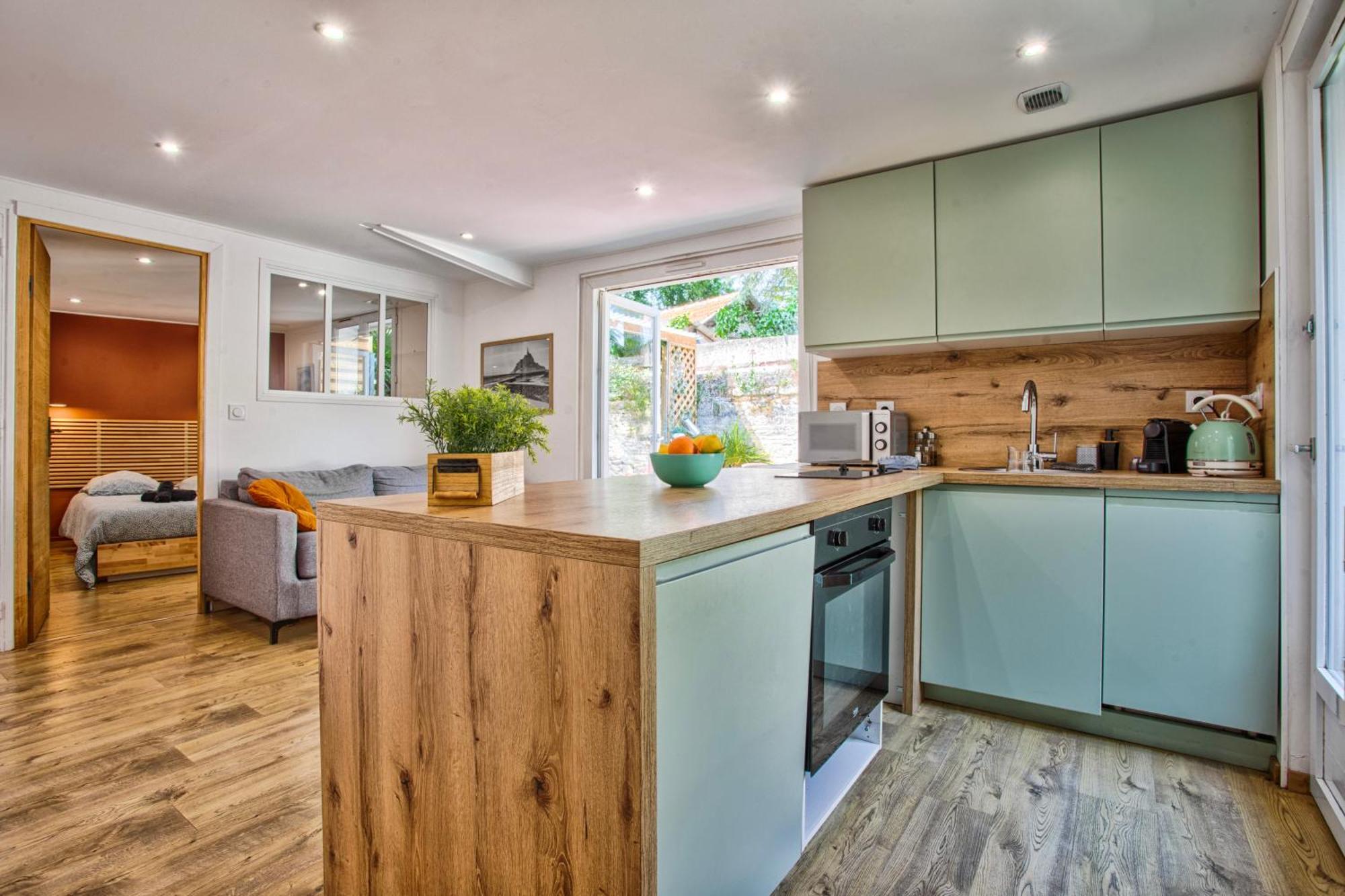Appartement Fraichement Renovee - Jacuzzi Au Coeur De Caen Kültér fotó